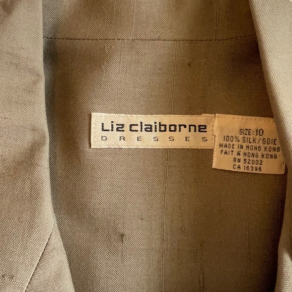 Vintage Classic Silk Dress - Picture 5 of 6